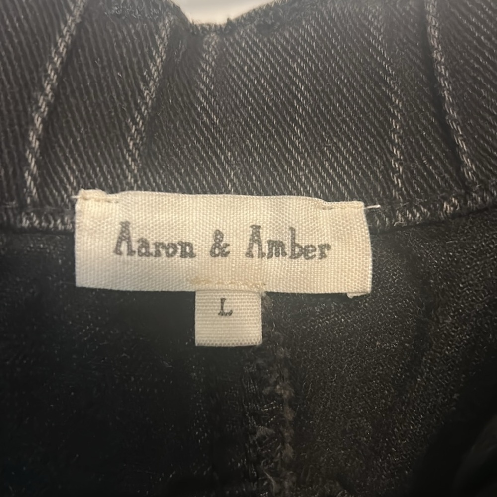 Black Barrel Jeans - Picture 5 of 5